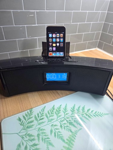 Apple pod second - pod,